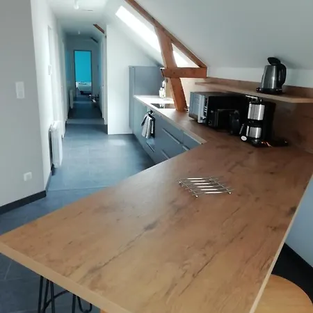La Voilerie Apartment *