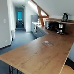 La Voilerie Apartment *